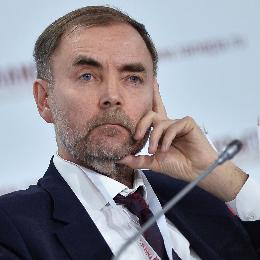 Анатолий Голомолзин