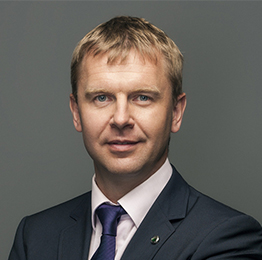 Анатолий Попов