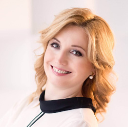 Анна Зеленцова