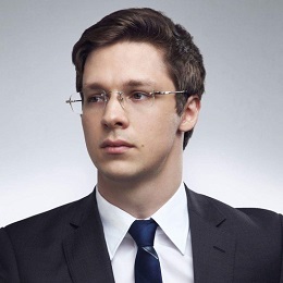 Александр Исаков