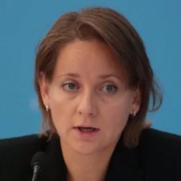 Анна Валькова